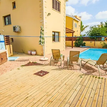 Villa Pavlina *